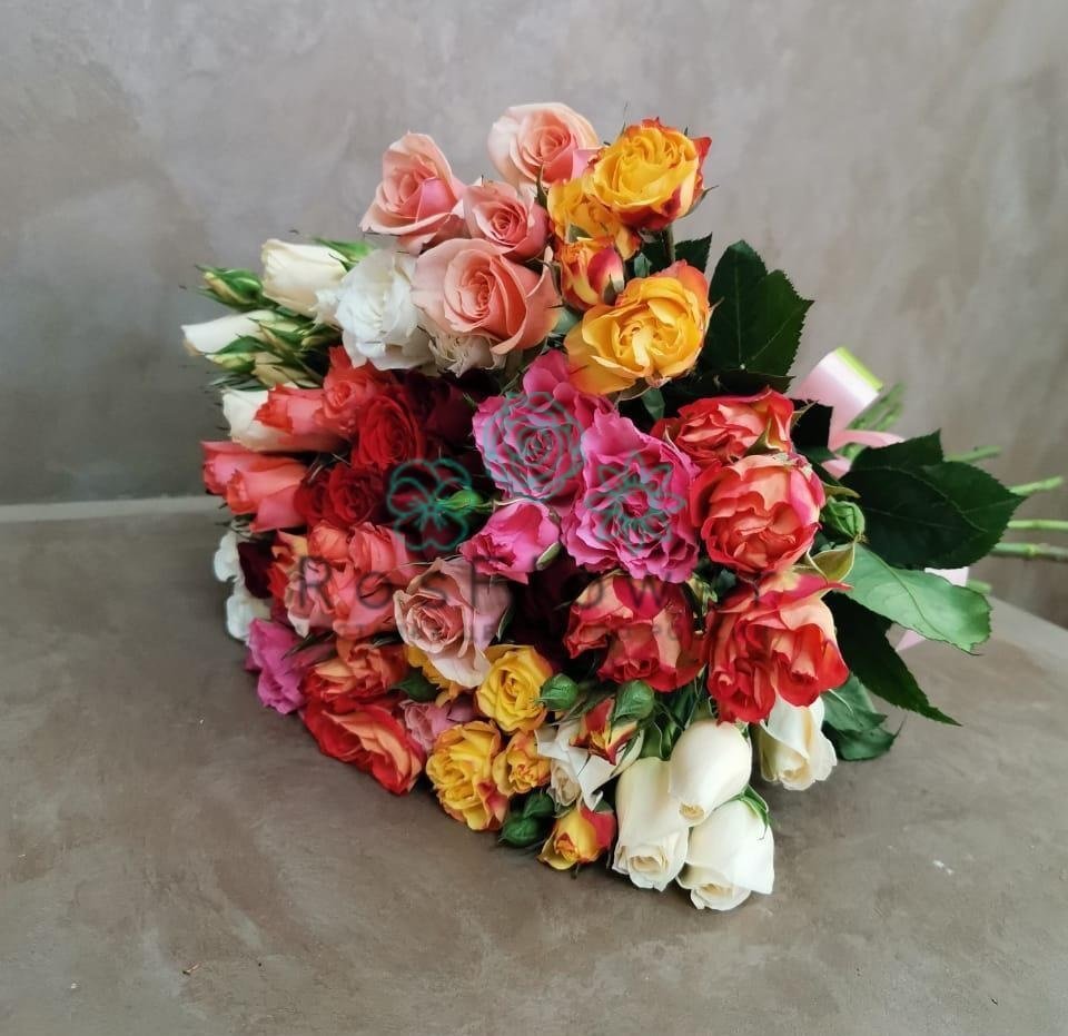 Букет цветов из: Розы в Энергетик