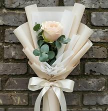 Букет цветов из:  Розы в Энергетик