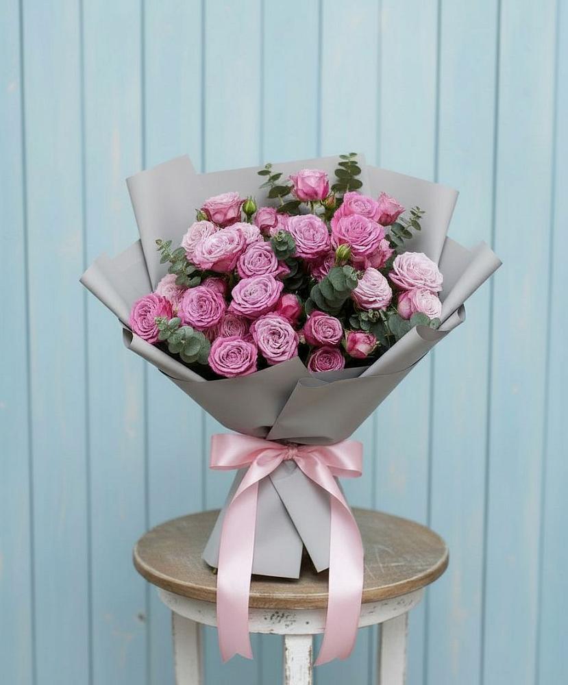 Букет цветов из: Розы в Энергетик