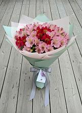 Букет цветов из:  Альстромерии #REPLACE_PRED# Энергетик