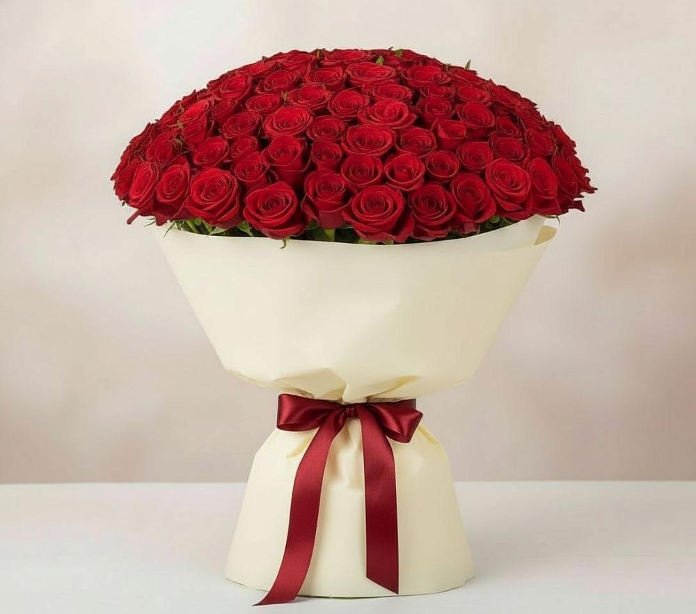 Букет 101 Красная роза Милано в Энергетик
