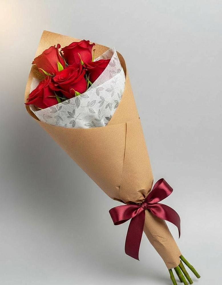 Букет цветов из: Розы в Энергетик