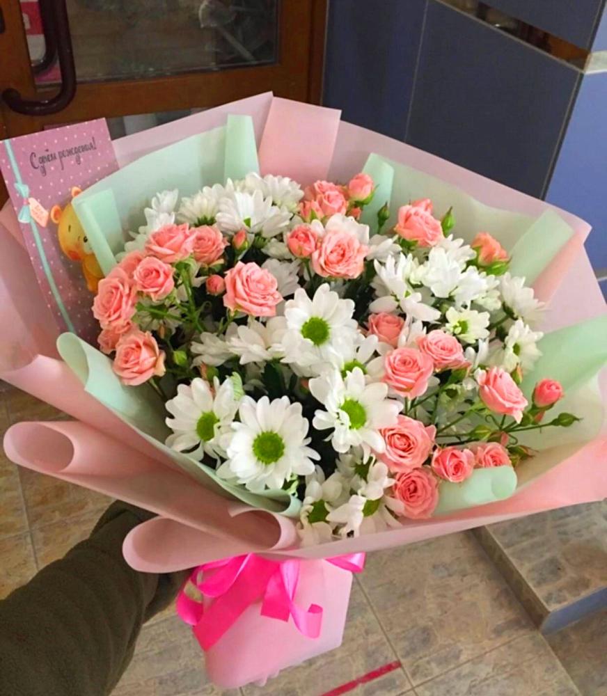 Букет цветов из: Розы и Хризантемы в Энергетик