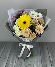 Букет цветов из:  Розы, Герберы и Хризантемы в Энергетик