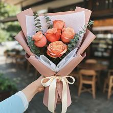 Букет цветов из:  Розы в Энергетик
