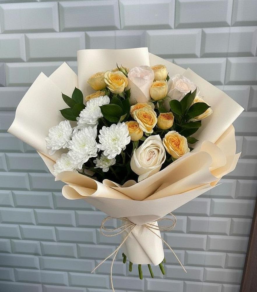 Букет цветов из: Розы и Хризантемы в Энергетик