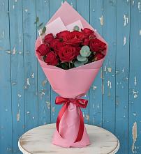 Букет цветов из:  Розы в Энергетик
