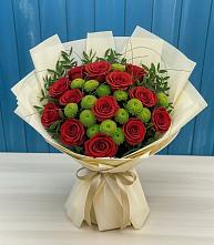 Букет цветов из:  Розы и Хризантемы в Энергетик