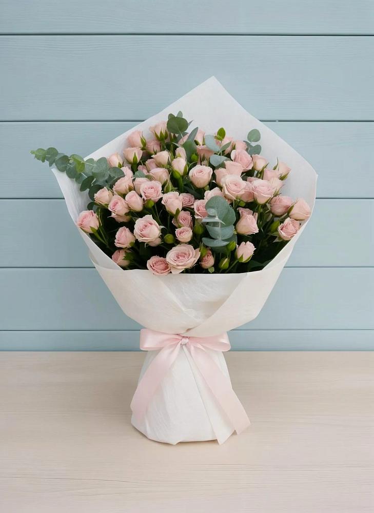 Букет цветов из: Розы в Энергетик