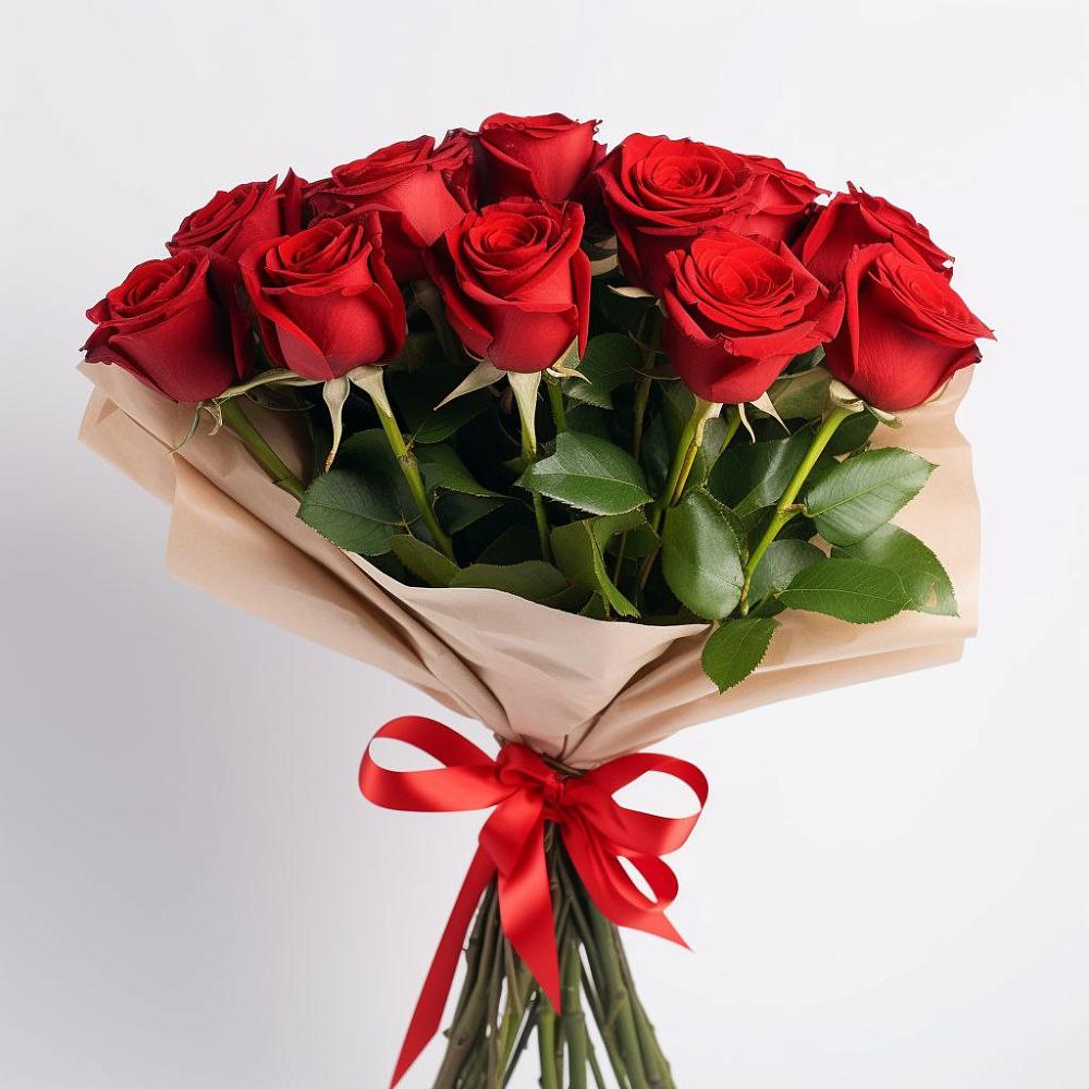 Букет 11 Красных роз Эдлесс Лав в Энергетик