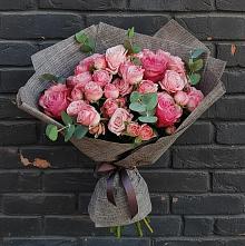 Букет цветов из:  Розы в Энергетик